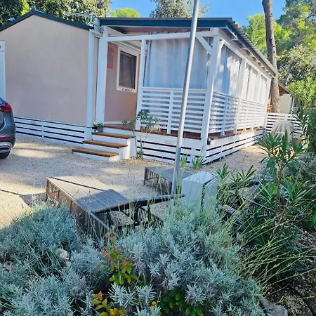 Mobile Home Peponi Del Mar, Brand New Biograd Na Moru Exterior photo