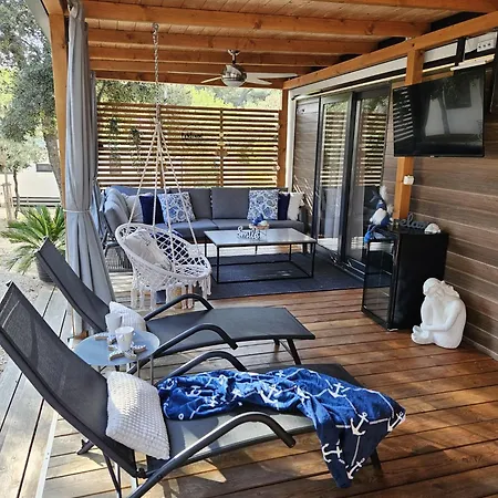 Mobile Home Peponi Del Mar, Brand New Biograd Na Moru Exterior photo